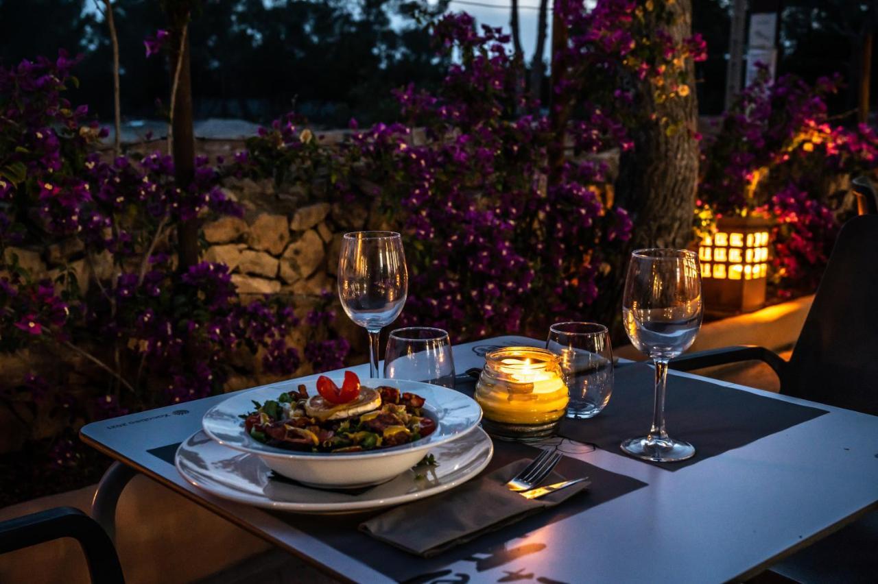 Bungalows Es Pins - Emar Hotels Playa Migjorn Exterior foto